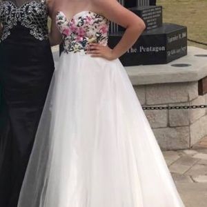 Prom dress